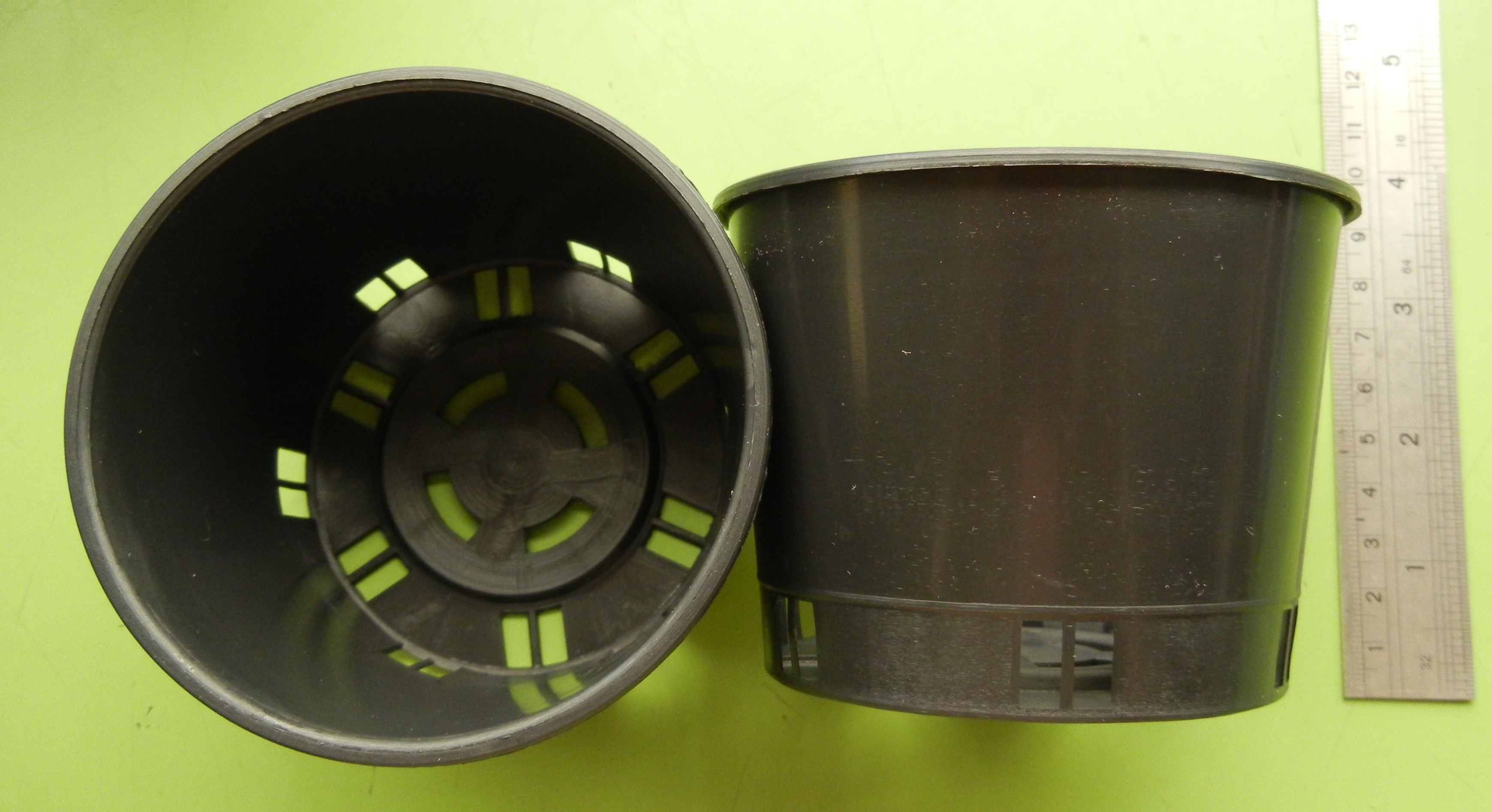 Orchid Squat Pots 100mm